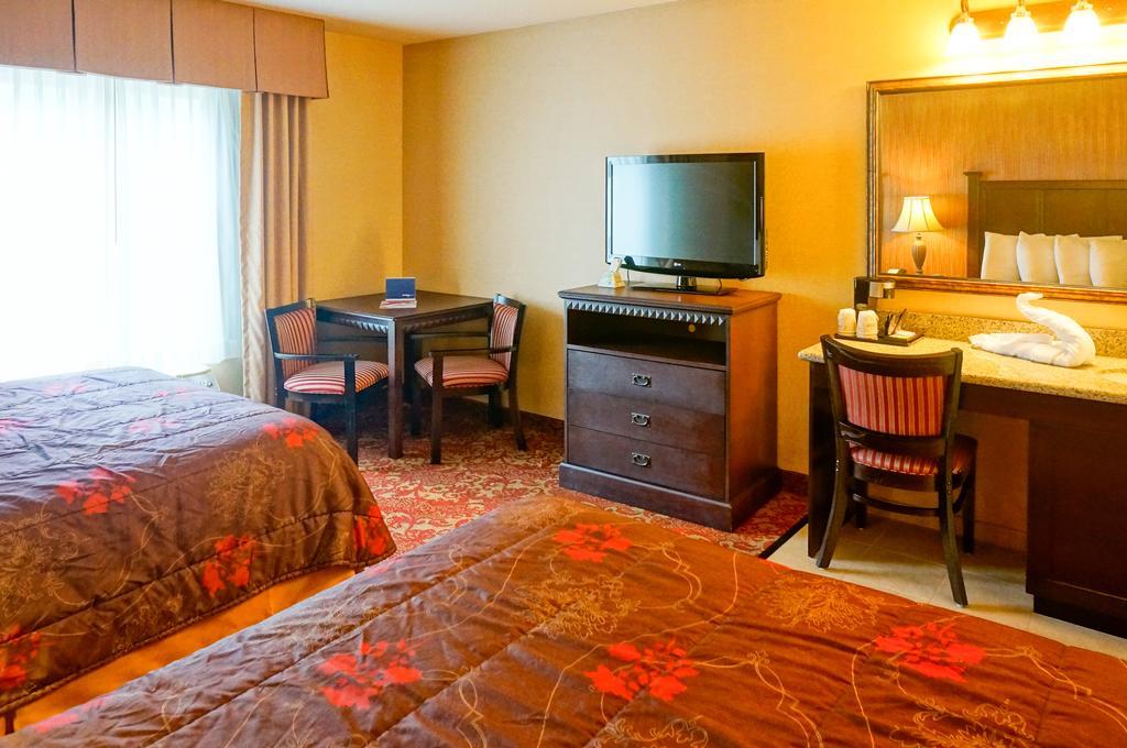 Castle Inn And Suites אנהיים מראה חיצוני תמונה