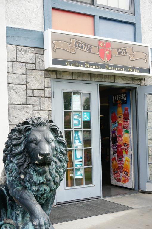 Castle Inn And Suites אנהיים מראה חיצוני תמונה